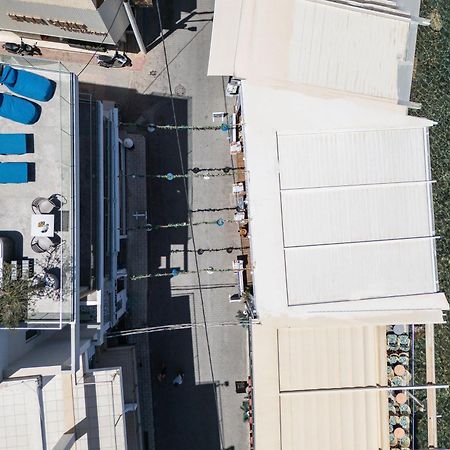 Skipper Beachfront Suites Hersonissos  Exterior foto