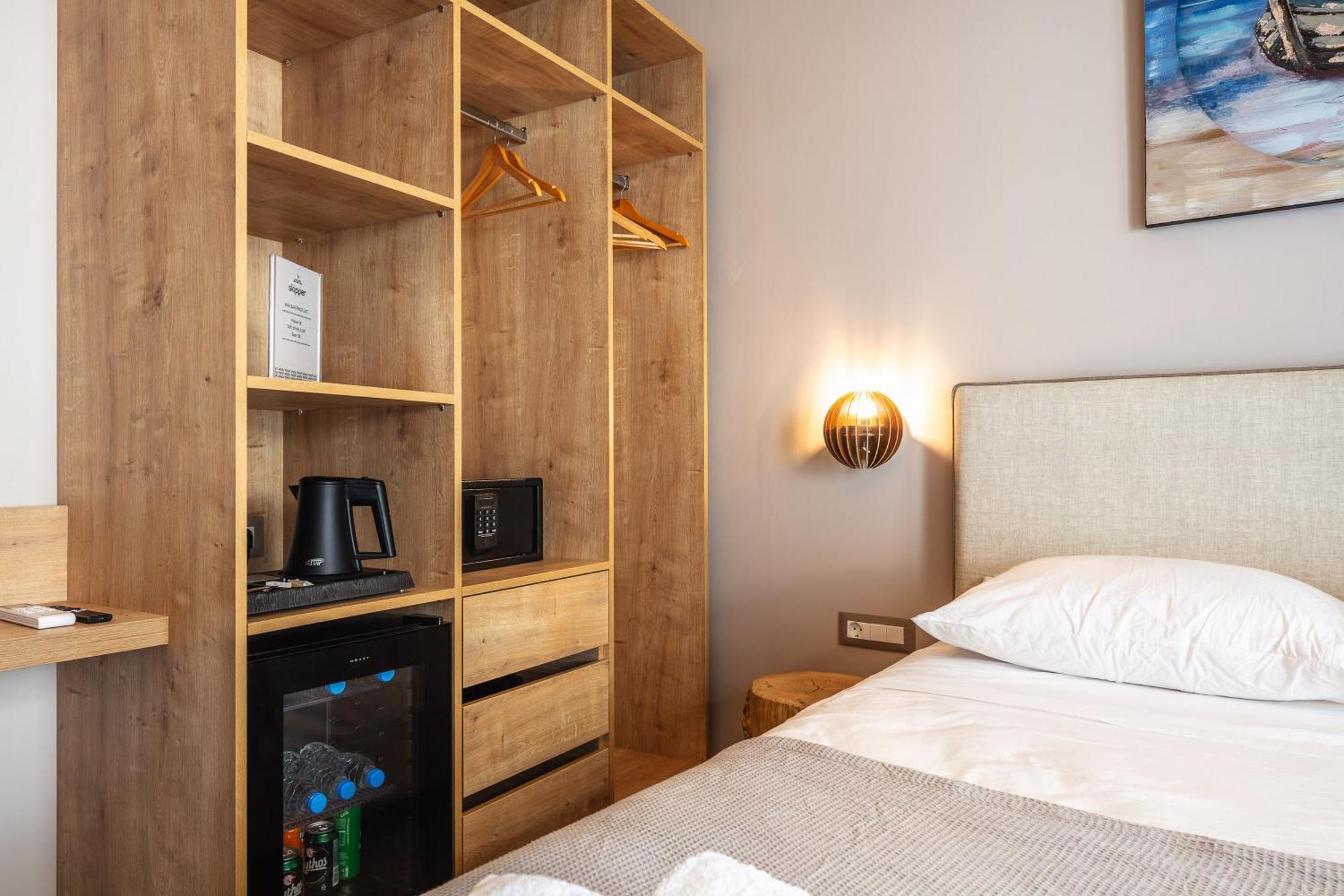 Skipper Beachfront Suites Hersonissos  Exterior foto