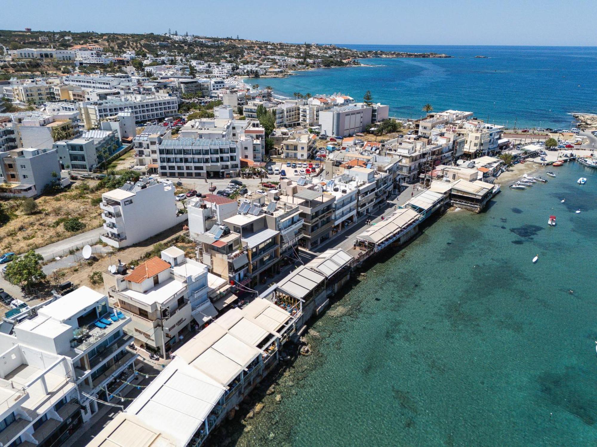 Skipper Beachfront Suites Hersonissos  Exterior foto